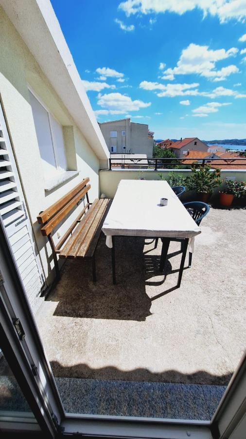 Apartman Tutti Šibenik Exterior foto